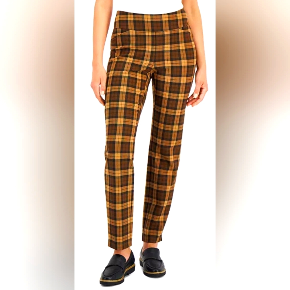 CHARTER CLUB Women's Cambridge Plaid Pull-On Pants 👖